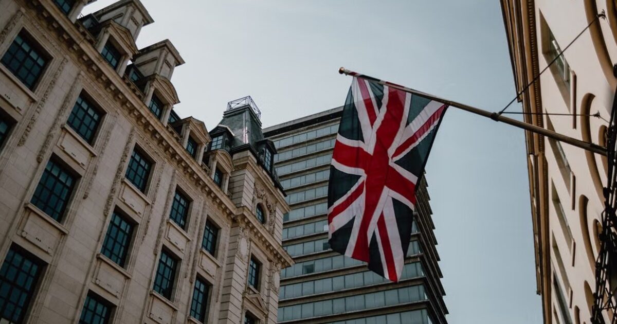 ‘Intimidation and distress’: Brits may face eviction if they fly English flags during World Cup
